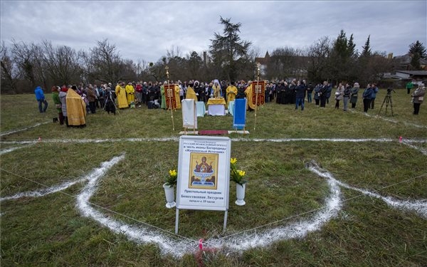 Templomot épít az ortodox egyház Hévízen