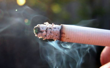 A dohányzók bőre hamarabb öregszik